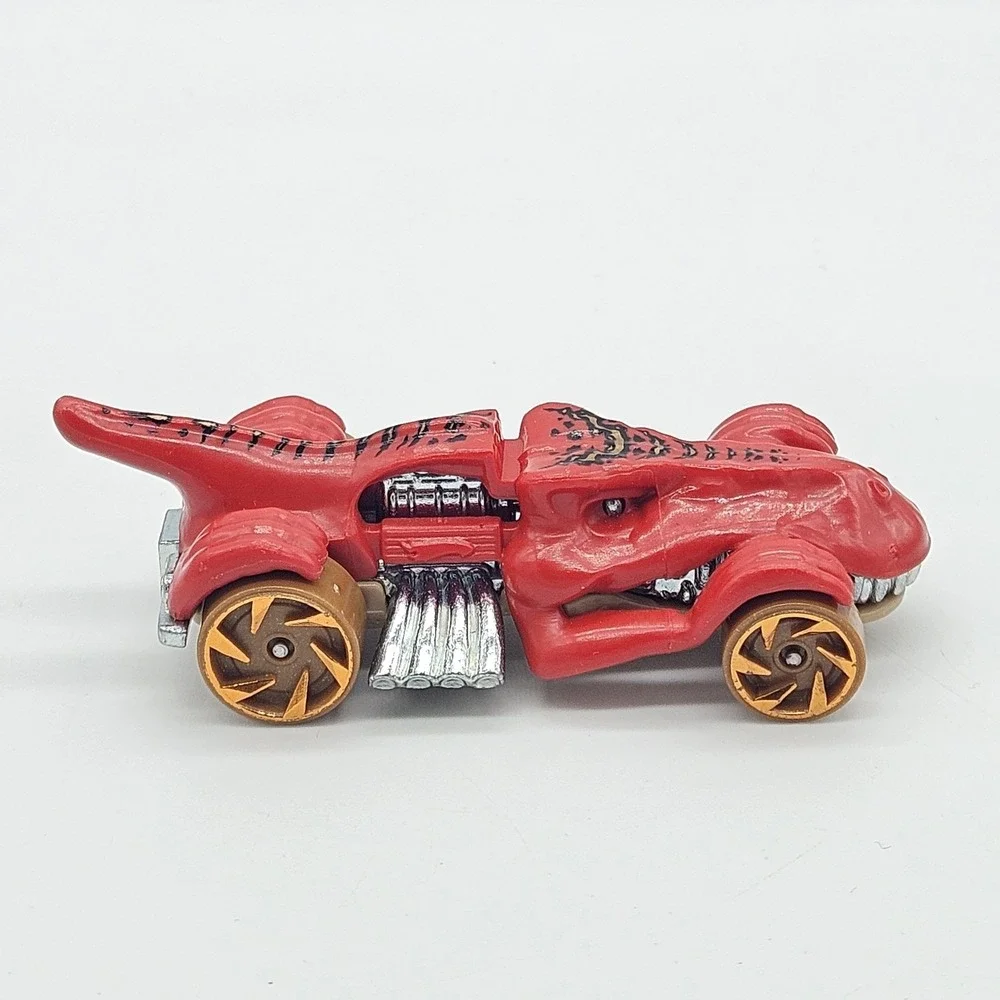 Hot Wheels T-Rextroyer Red HW Mega Bite Dinosaur T-Rex 1:64 Diecast Toy Car
